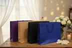 20 Sacs-Cadeaux XXL Coton 41x33cm – Noir, Bleu, Violet & Sable